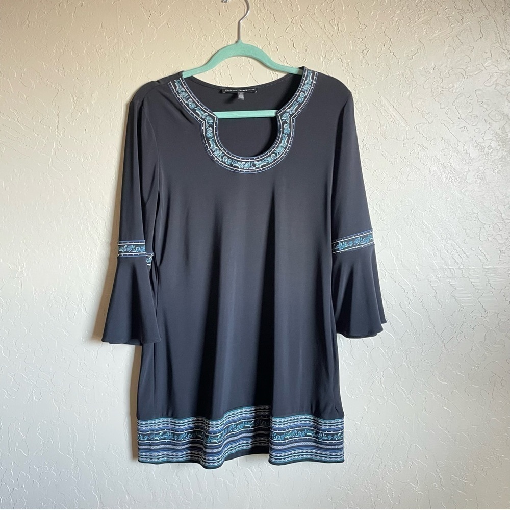 White House Black Market WHBM Petite‎ Bell Sleeve Matte Jersey Embroidered - Picture 2 of 8